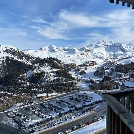- Paradiski - Aime 2000 - Aux Pieds * La Plagne